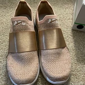 APL Women’s Techloom Bliss Rose Gold